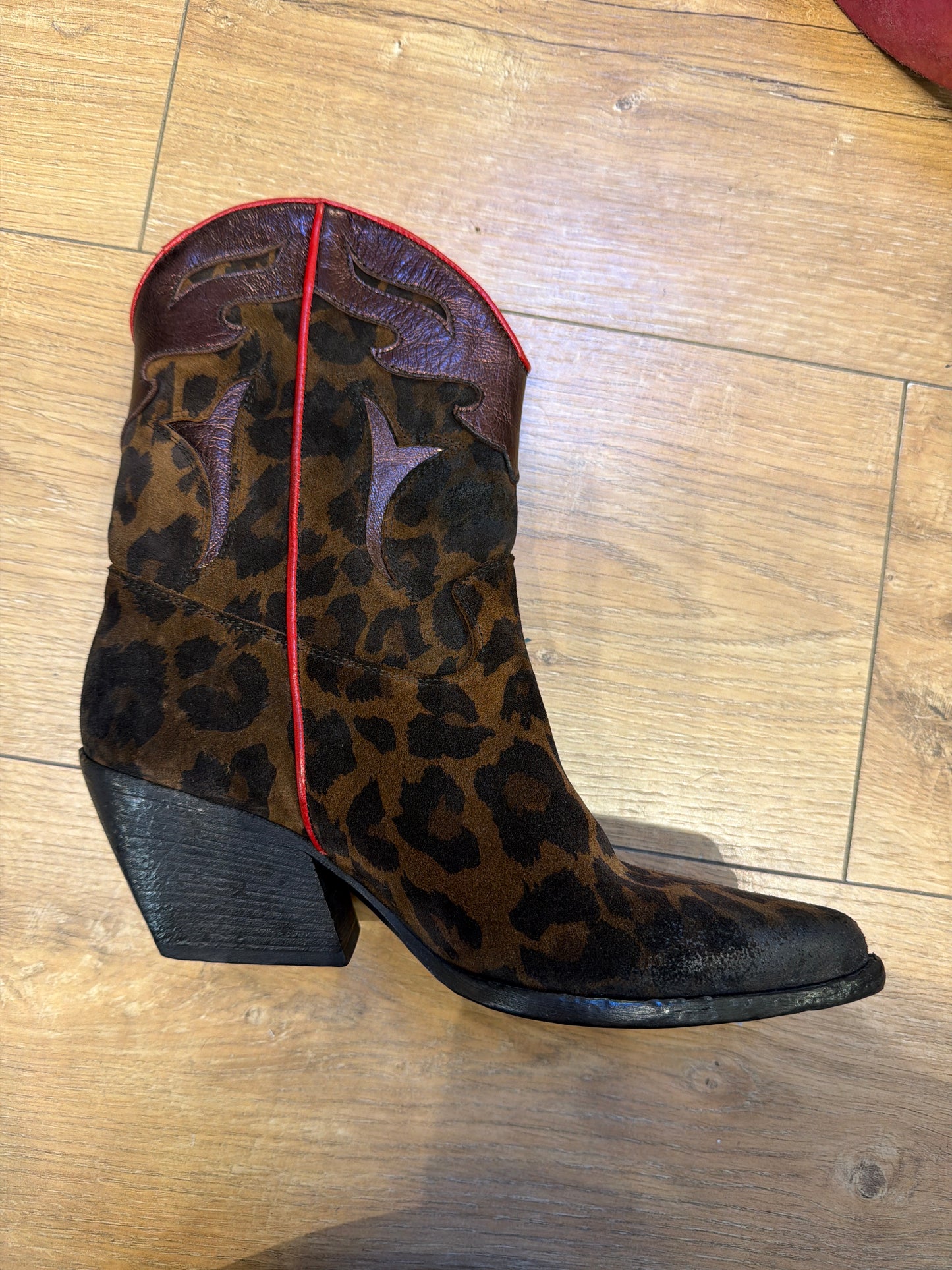 Santiago « Elona »